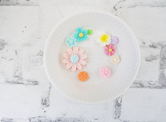 Acrylic flower embellishments (June Kit)